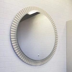 Зеркало Comforty Мадрид 70 с подсветкой, бесконтактный сенсор Серый шелк 00-00014251CF