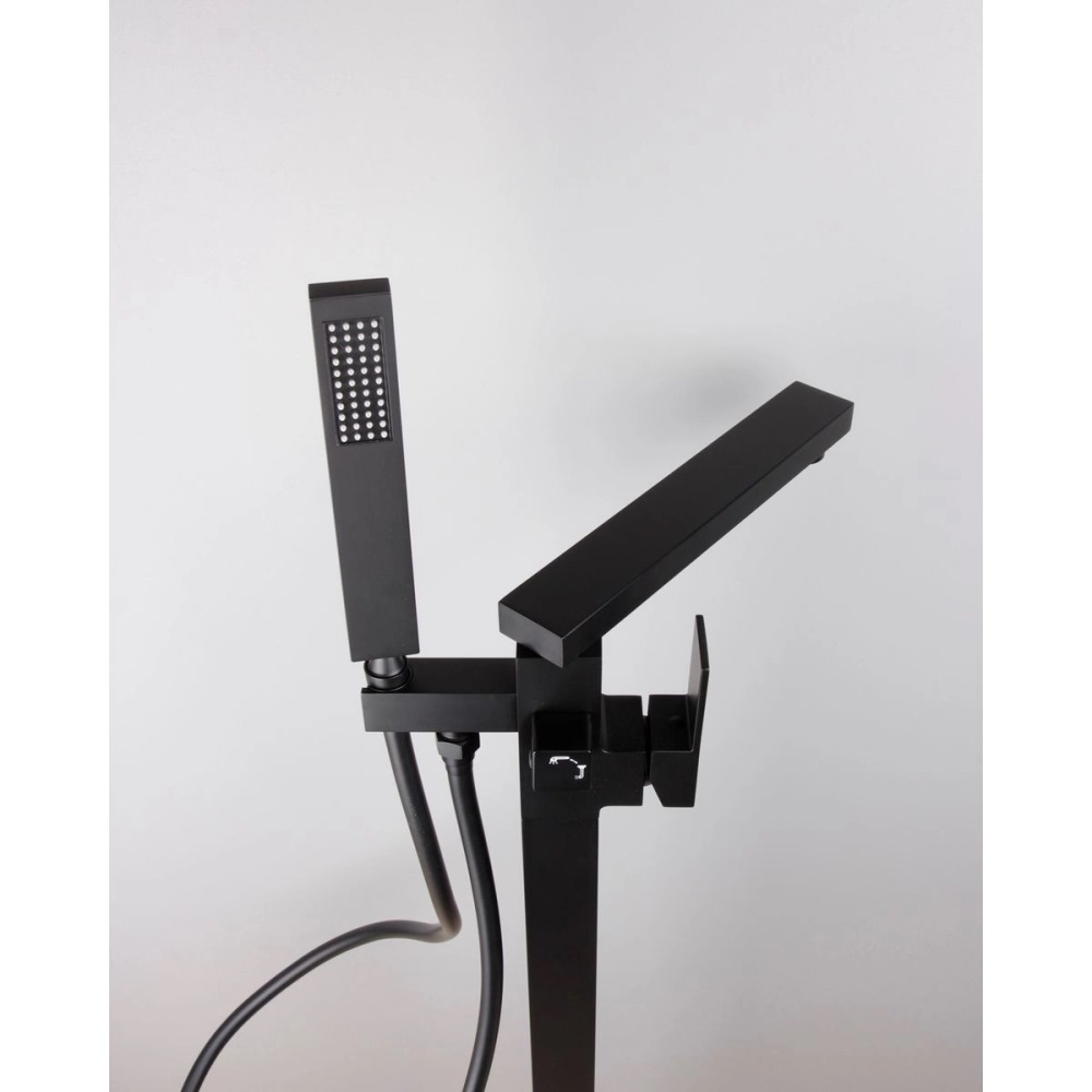 Смеситель напольный D&K Bayern.Liszt Черный матовый DA1516005 Смеситель напольный D&K Bayern.Liszt Черный матовый DA1516005 — изображение 6