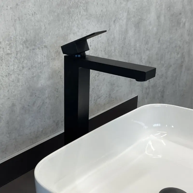 Смеситель для раковины Comforty FC045B-CMT Черный матовый Смеситель для раковины Comforty FC045B-CMT Черный матовый — изображение 2