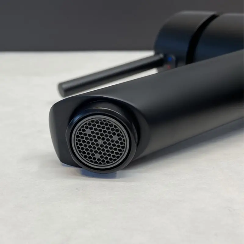 Смеситель для раковины Comforty FC018B-CMT Черный матовый Смеситель для раковины Comforty FC018B-CMT Черный матовый — изображение 3