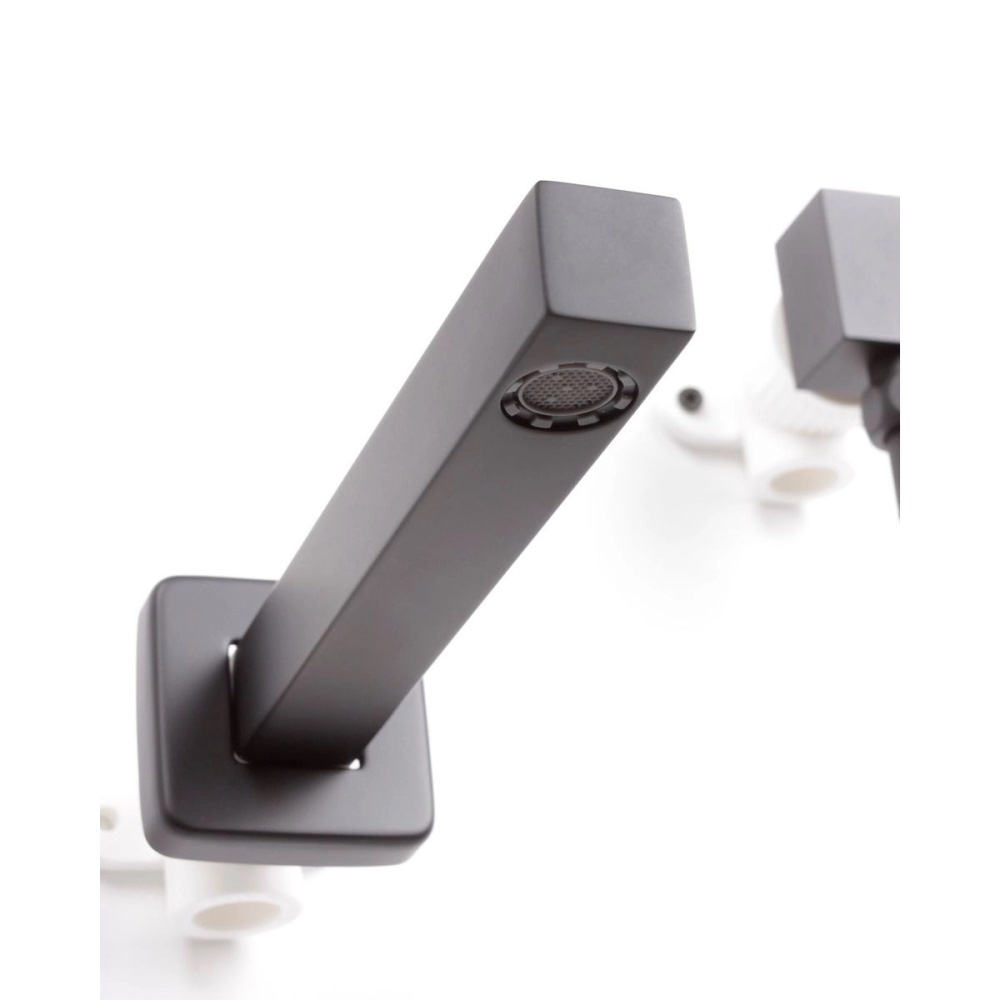 Душевая встройка Rush Thira с изливом Черный матовый TR3635-60Black Душевая встройка Rush Thira с изливом Черный матовый TR3635-60Black — изображение 5